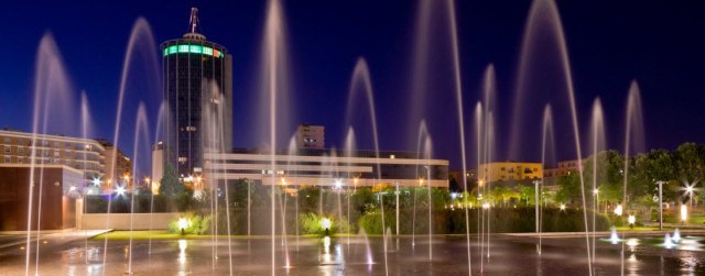 Mūzikas parks (Parco della musica), kas atrodas pie Teatro Lirico